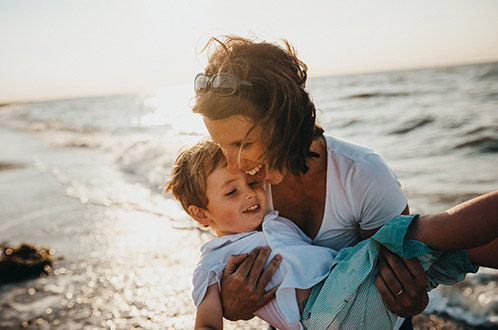 life-assurance-types-family-income-benefit